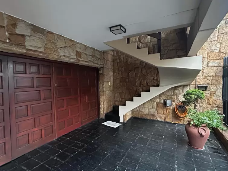 EN VENTA CASA CENTRICA